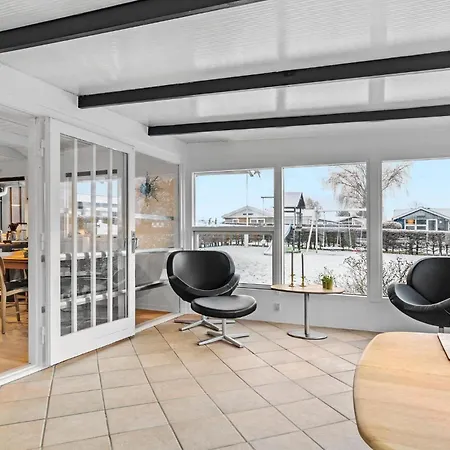 Lovely In With Sauna Semesterbostad Hejls